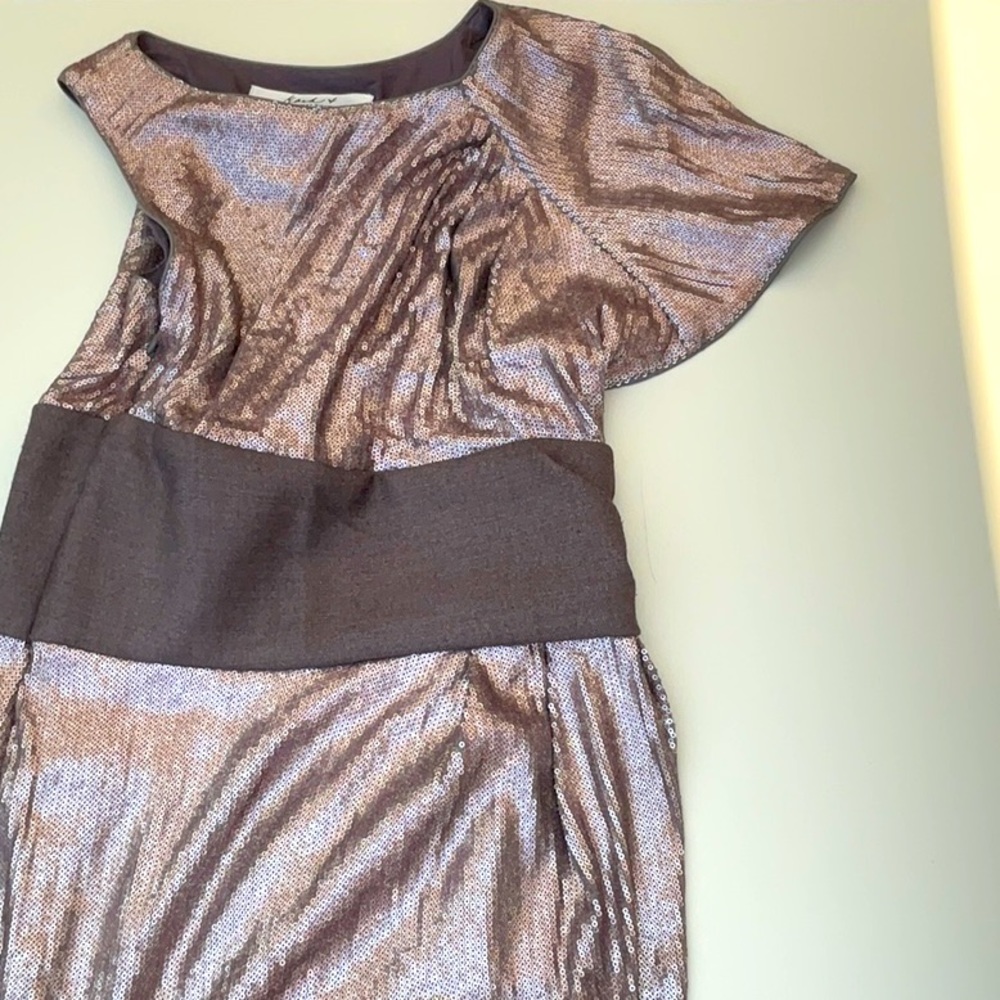 Badgley Mischka sequin cocktail dress. Size Small.